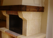 elegáns fehér kandalló burkolat